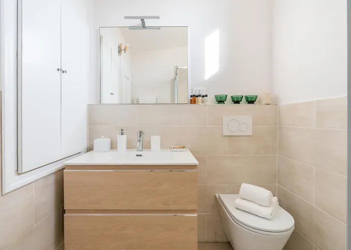 Private Jacuzzi - Bellosguardo In Historic Center